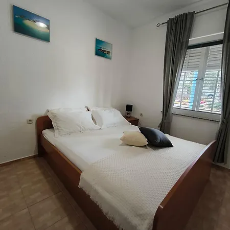 Baresic Gasthuis Podgora (Split-Dalmatia)