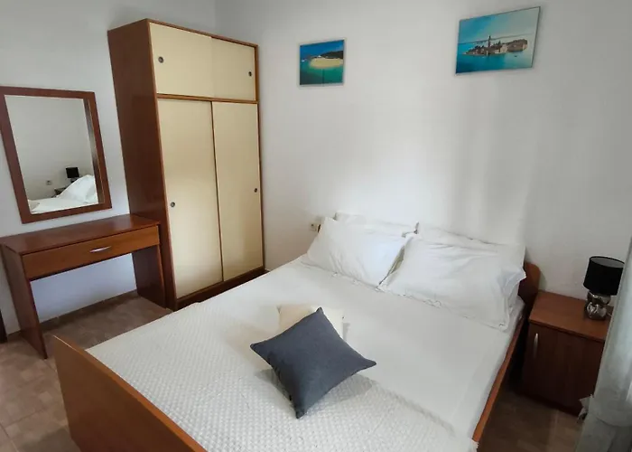 בית הארחה Baresic 3*